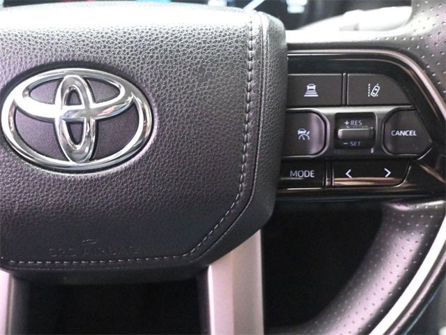 2022 Toyota Tundra 4WD SR5