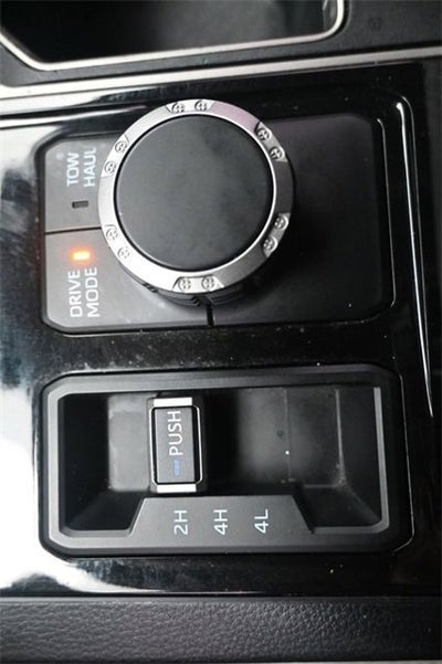 2022 Toyota Tundra 4WD SR5