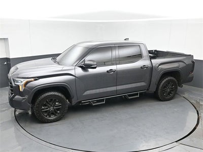 2022 Toyota Tundra 4WD SR5