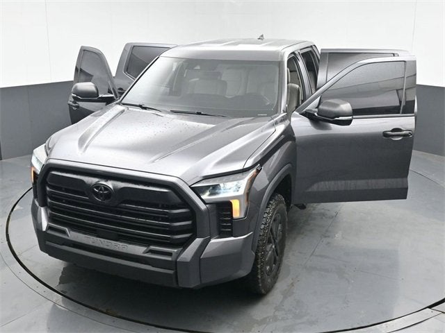 2022 Toyota Tundra 4WD SR5
