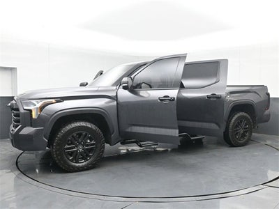 2022 Toyota Tundra 4WD SR5
