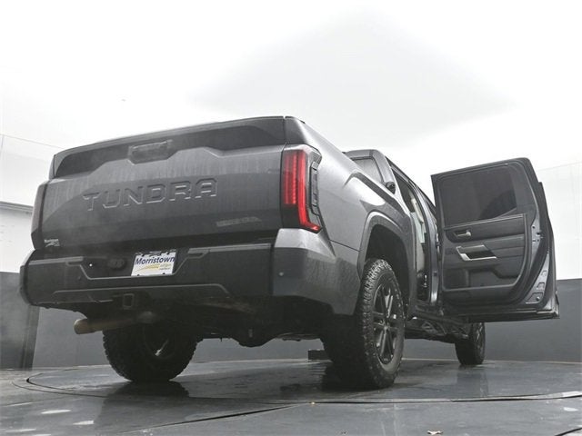 2022 Toyota Tundra 4WD SR5