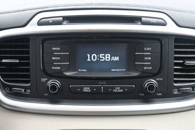2017 Kia Sorento 2.4L LX