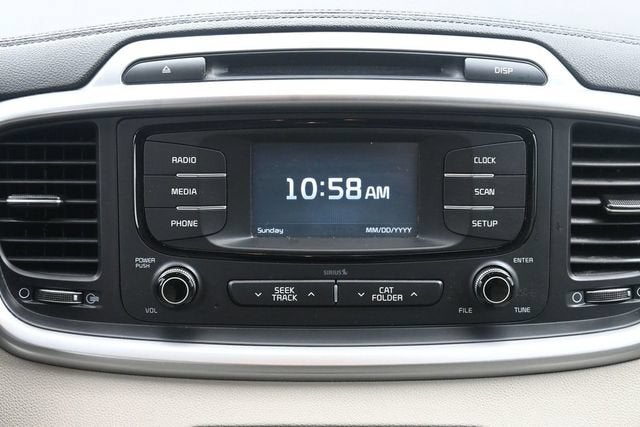 2017 Kia Sorento 2.4L LX