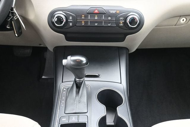 2017 Kia Sorento 2.4L LX