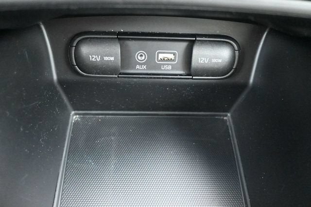 2017 Kia Sorento 2.4L LX