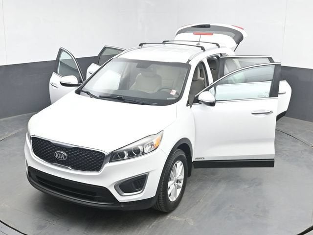 2017 Kia Sorento 2.4L LX