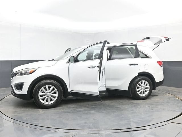 2017 Kia Sorento 2.4L LX