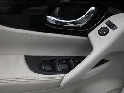 2021 Nissan Rogue Sport SV