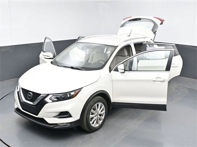 2021 Nissan Rogue Sport SV