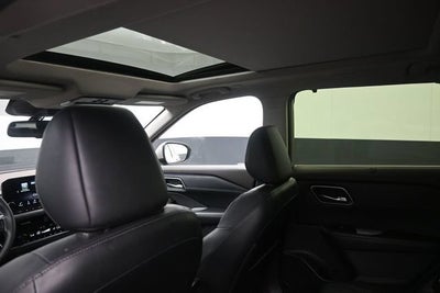 2023 Nissan Rogue Platinum Intelligent AWD