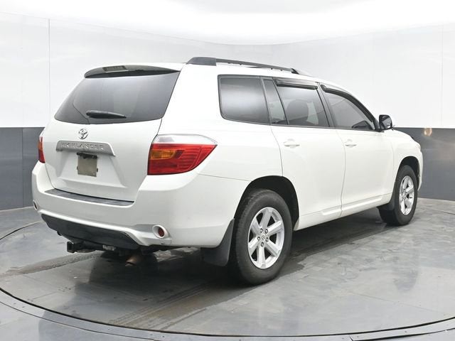 2010 Toyota Highlander Base