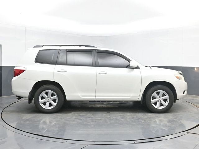 2010 Toyota Highlander Base