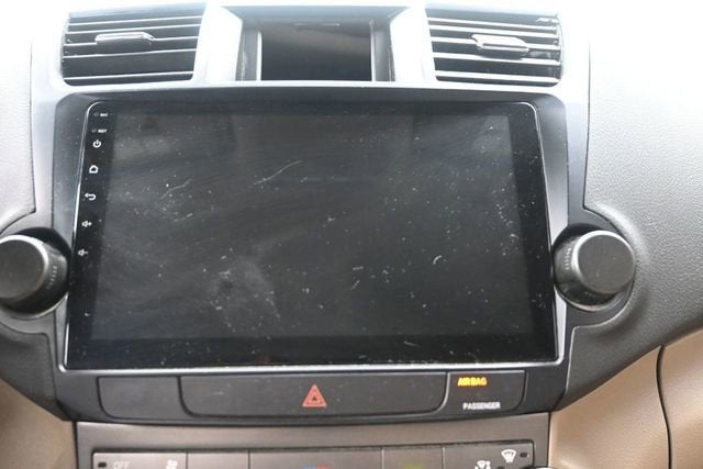 2010 Toyota Highlander Base