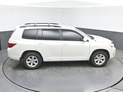 2010 Toyota Highlander Base