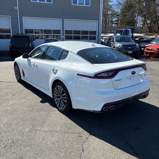 2019 Kia Stinger Base