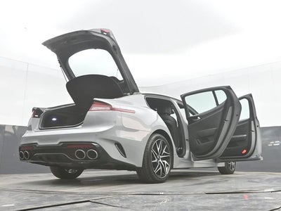 2023 Kia Stinger GT-Line