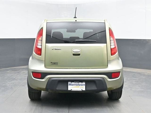 2013 Kia Soul Base