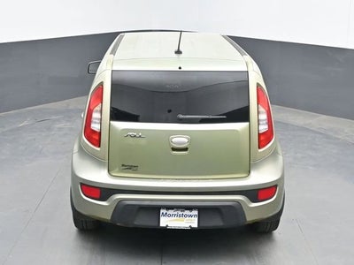 2013 Kia Soul Base