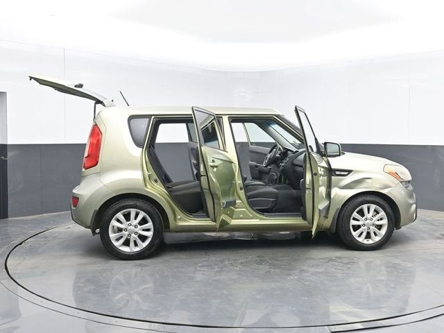 2013 Kia Soul Base