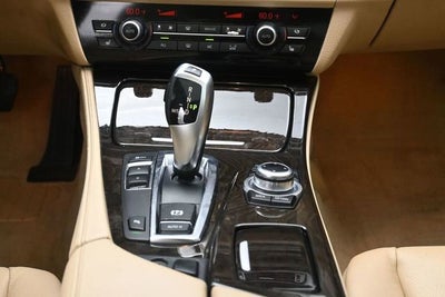 2013 BMW 5 Series 528i