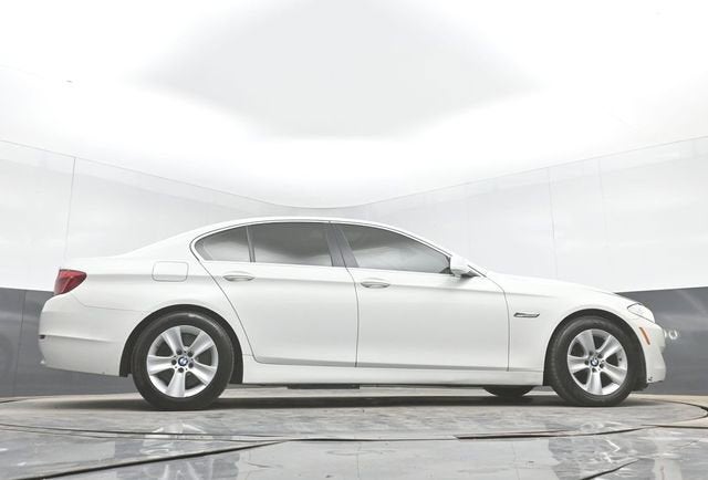 2013 BMW 5 Series 528i