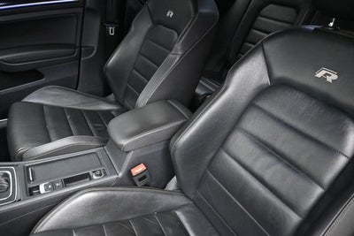 2017 Volkswagen Golf R 4-Door w/DCC & Navigation