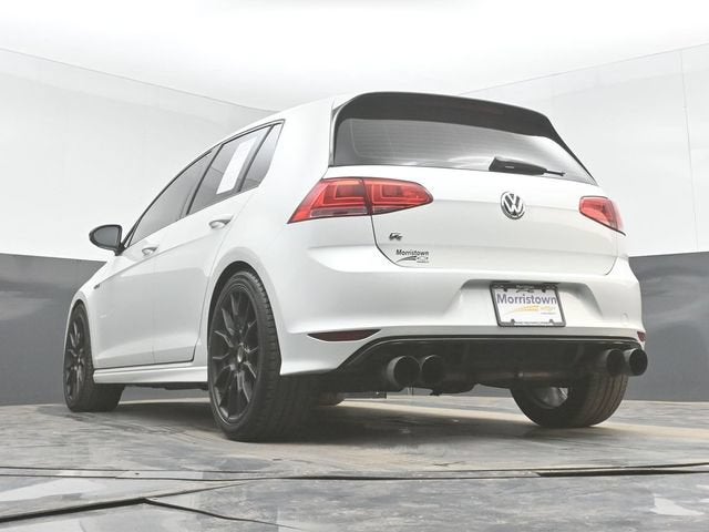 2017 Volkswagen Golf R 4-Door w/DCC & Navigation