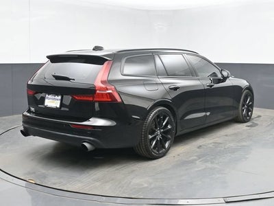 2020 Volvo V60 T5 Momentum