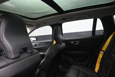 2020 Volvo V60 T5 Momentum