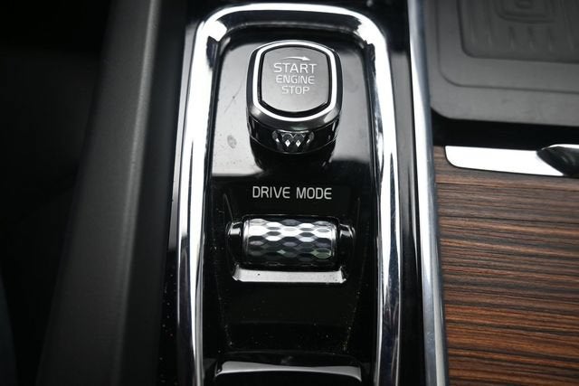 2020 Volvo V60 T5 Momentum