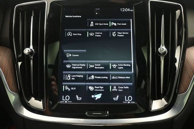 2020 Volvo V60 T5 Momentum
