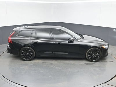 2020 Volvo V60 T5 Momentum