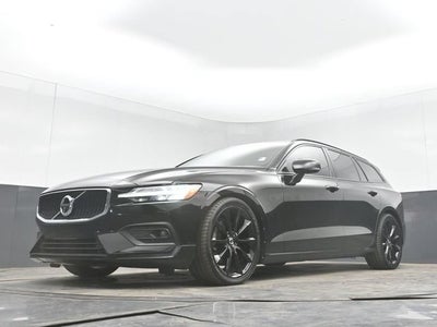 2020 Volvo V60 T5 Momentum
