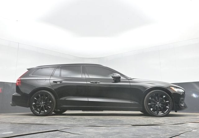 2020 Volvo V60 T5 Momentum