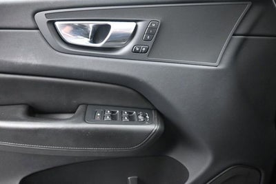 2023 Volvo XC60 B5 Core