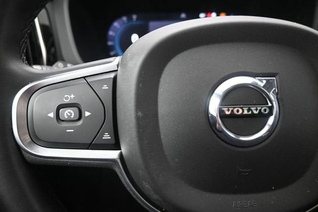 2023 Volvo XC60 B5 Core