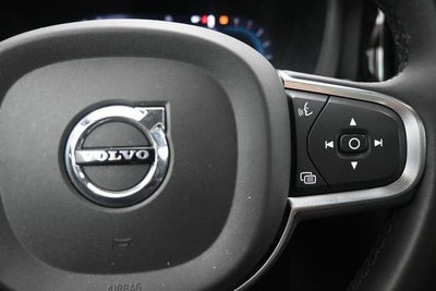 2023 Volvo XC60 B5 Core